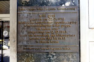 Gedenktafel für Willi Graf am Johannishof in der Mainzer Straße